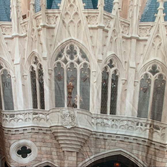 RunDisney castle running short XXL Plus - Picture 6 of 7